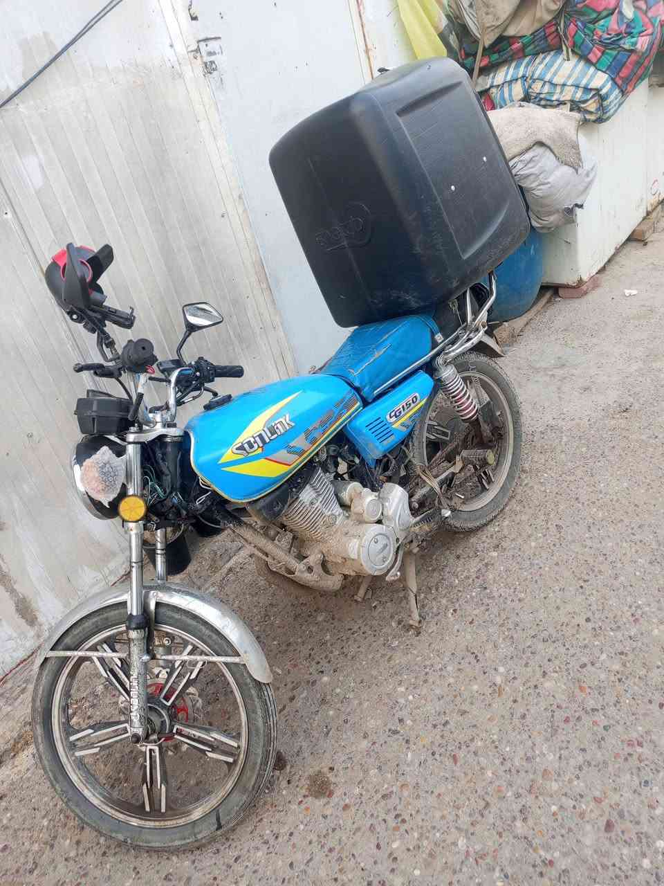 سلام عليكم دراجه سونك للبيع 2024 مكفوله كفاله عامه محرك ما مفتوح مكاني بغداد الشعب السعر 700 بيها مجال رقم الهاتف *********** رمش واني ادك عليك
