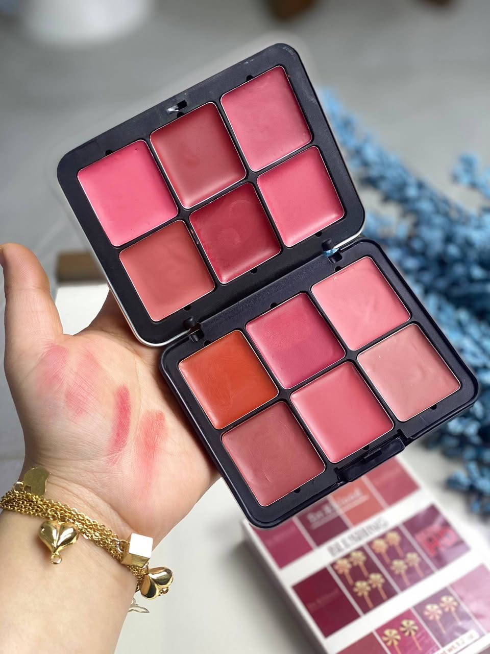 هلا بنات شلونكم اريد وگفتكم وياي اريد اتابعوني هذا باب رزقي 🥹 ومتاكده كلشي بالبيج
يعجبكم ومسويتلكم عروض ع العيد 🥯


**إذا كنت صاحب هذا الإعلان وتريد حذفه لأي سبب، رجاءا أرسل رسالة إلى الدعم الفني**