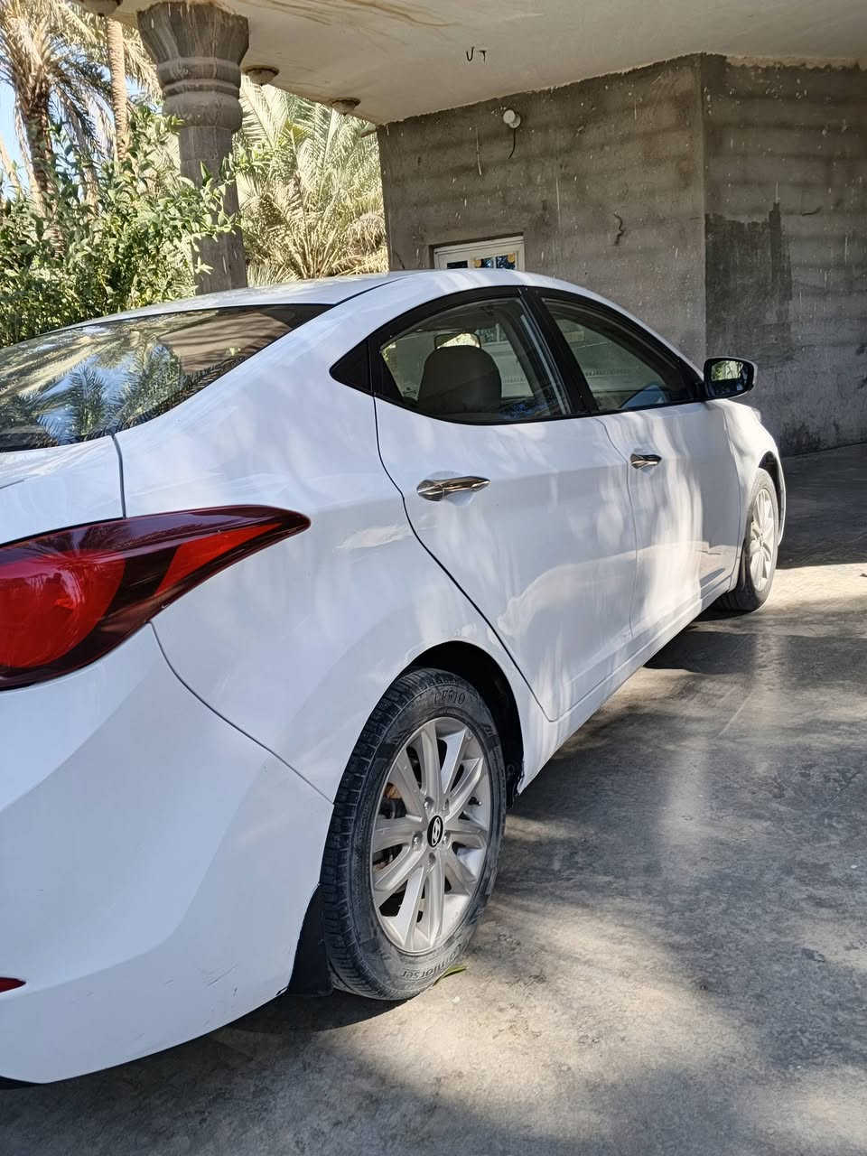 الانترة 2014 خليجي مكينة 2000 دوش بيهة صبغ جاملغ الورة والامامي وبيهة كسر بالدعامية الامامية وبيهة تكحيلات بسيطة السيارة مال جناي داخلهة نضيف
المواصفات مري شفط فتحة بصمة 
السعر 130 وبيهة مجال بسيط المكان كربلاء


**إذا كنت صاحب هذا الإعلان وتريد حذفه لأي سبب، رجاءا أرسل رسالة إلى الدعم الفني**