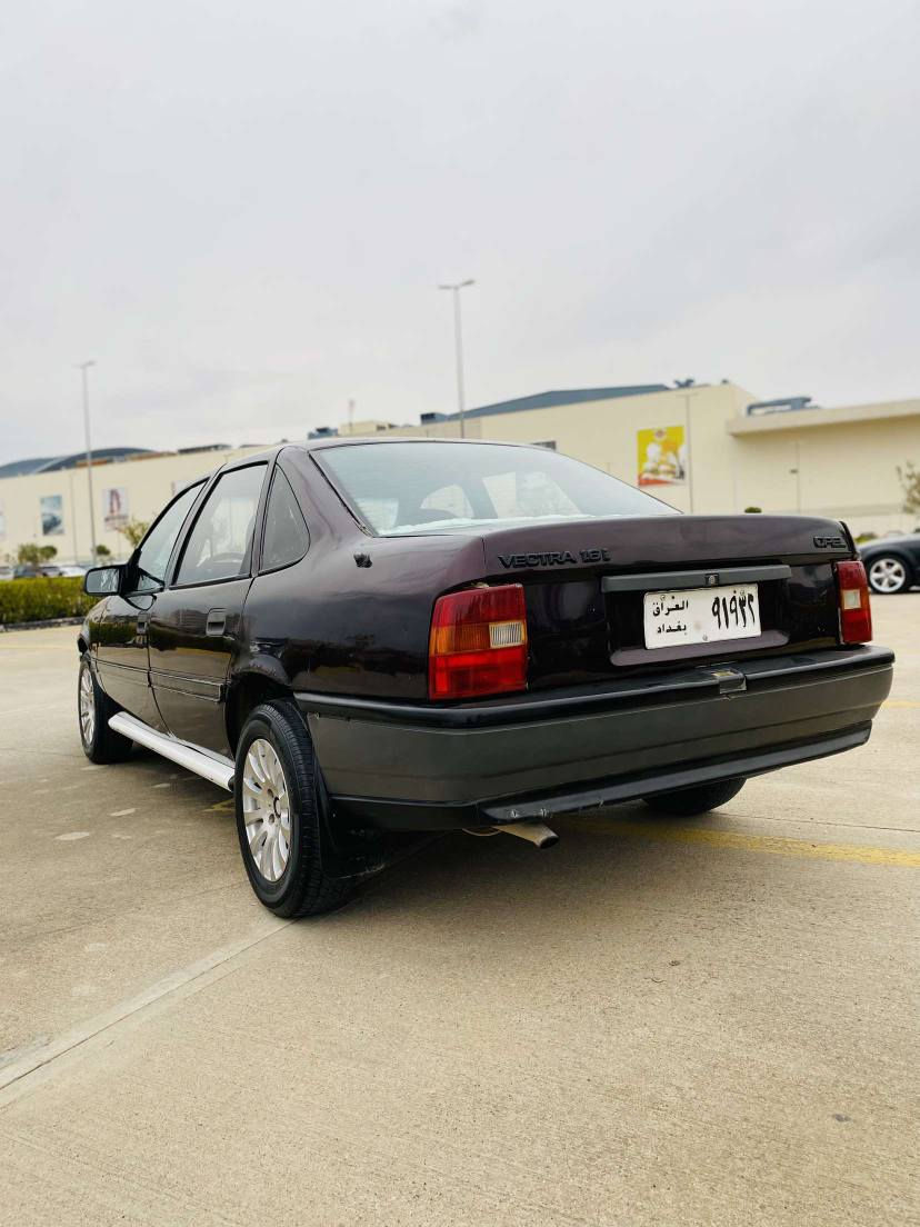 ئۆپل مۆدیل 1995
گیرو مەکینی بەشەرت 
مەکینە 16قایش پانە ئەورپی 
ئارمی پلاستیکی سلیمانی 
چوار تای لۆکی لەسەر 
هەموو گیانی بەشەرت بەشەرتی فیتەر 
سعری 27گەلا معامەلیکی کەم 
*********** السليمانية, العراق
