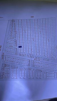 توجد. قطعة ٢٠٠ متر للبيع سعر ١٢ وبي مجال قليل للتواصل واتساب ٠٧٨٣٢٢٢٥٧...