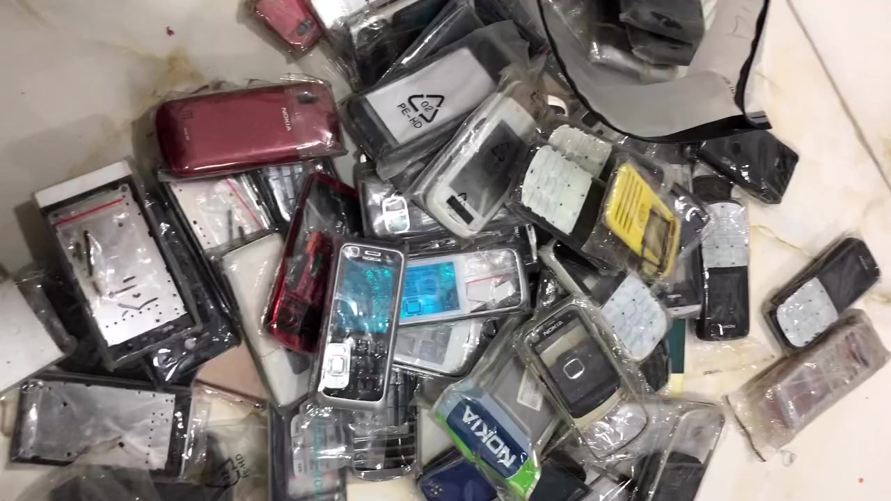 متوفر كفرات مشكل .
للمهتمين مراسلتي حصراً على الخاص .


**إذا كنت صاحب هذا الإعلان وتريد حذفه لأي سبب، رجاءا أرسل رسالة إلى الدعم الفني**