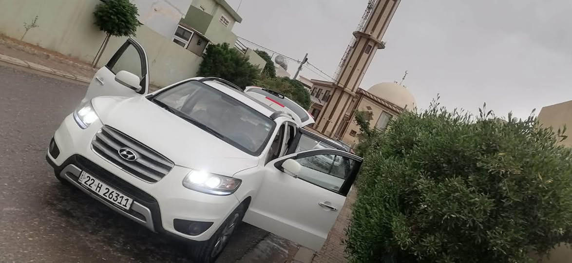 مكلف بلنشر عندك شي اتصل على الرقم
سلام عليكم 
للبيع او مراوس مع اقل منها سوبر او بطه 
سنتافي2012 فول بصمة ثلاجة كشن كهرباء 
محرك وكير تبريد شرط 7راكب 3قطع تبريد رقم و هزة كله جديد تحويل او كالة
بيها نص جاملخ صبغ فقط 
سعر (142)ورقة 
للتواصل ***********
كورك.    ***********
موصل برطلة
