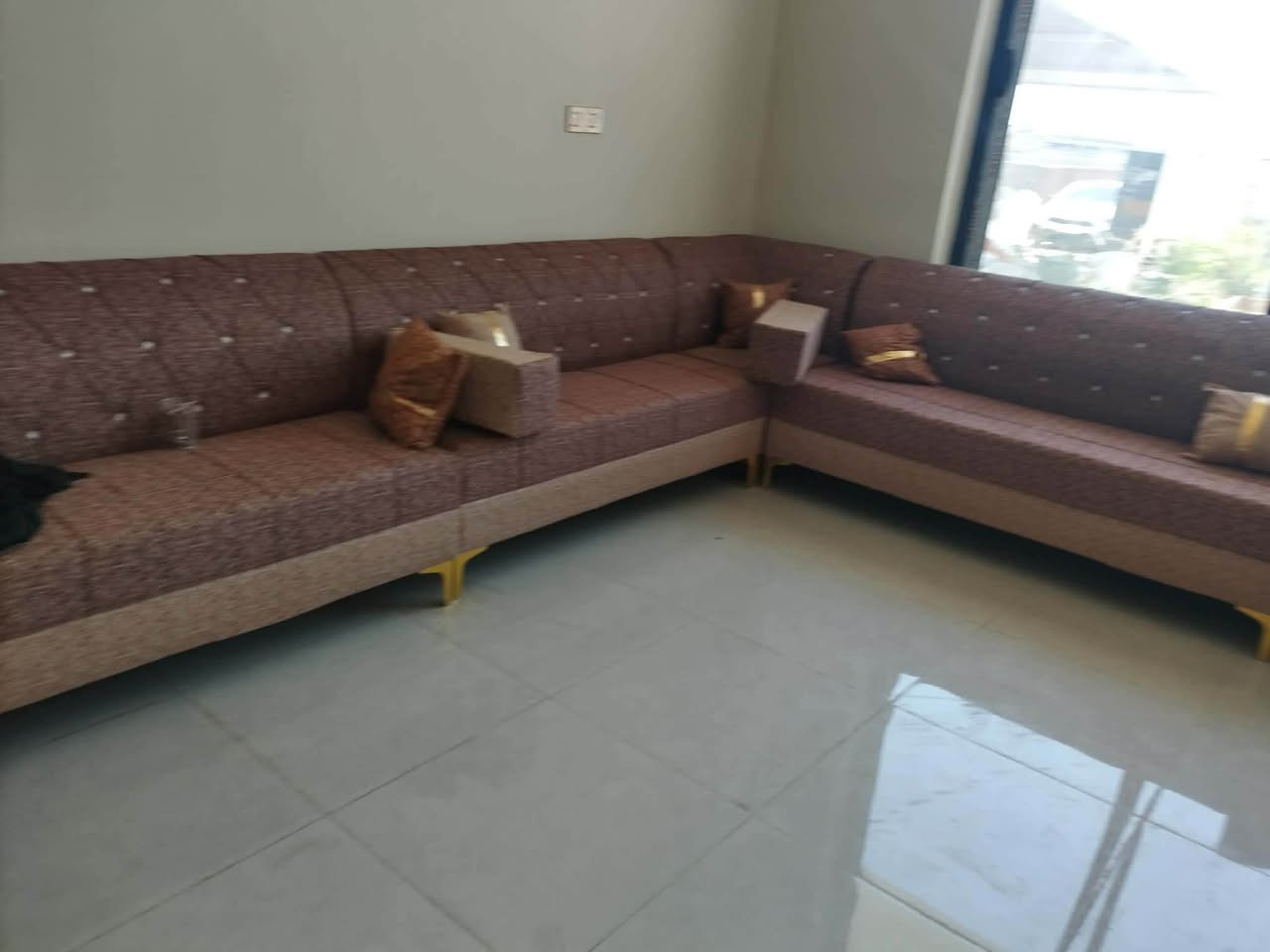 ديوان ثنين للبيع جدد سالهن يوم ب 400 واحد بي مجال 27 نفر


**إذا كنت صاحب هذا الإعلان وتريد حذفه لأي سبب، رجاءا أرسل رسالة إلى الدعم الفني**
