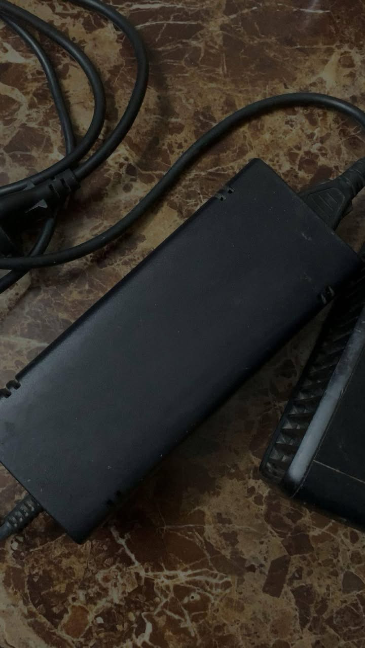 اكس بوكس 360 سليم الجهاز نضيف جدا ويحتوي على اكثر من 100 لعبه ملحقات الجهاز كامله ومعاه يده تحكم السعر 80 الف


**إذا كنت صاحب هذا الإعلان وتريد حذفه لأي سبب، رجاءا أرسل رسالة إلى الدعم الفني**