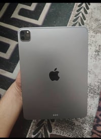 آيباد برو M2 • ١٢٨ جيجا • بطارية ٩١٪