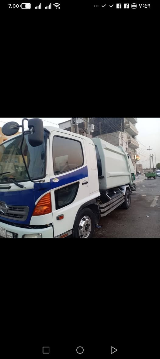 السلام عليكم كابسه للبيع هينو شيطان قماره وربع مكينة 6فول عادي سياره نضيفه وخير من الله مكفوله كير ومكينه وشاصي واكسن بغداد تخصصيه مكانها البصره القبله ***********
