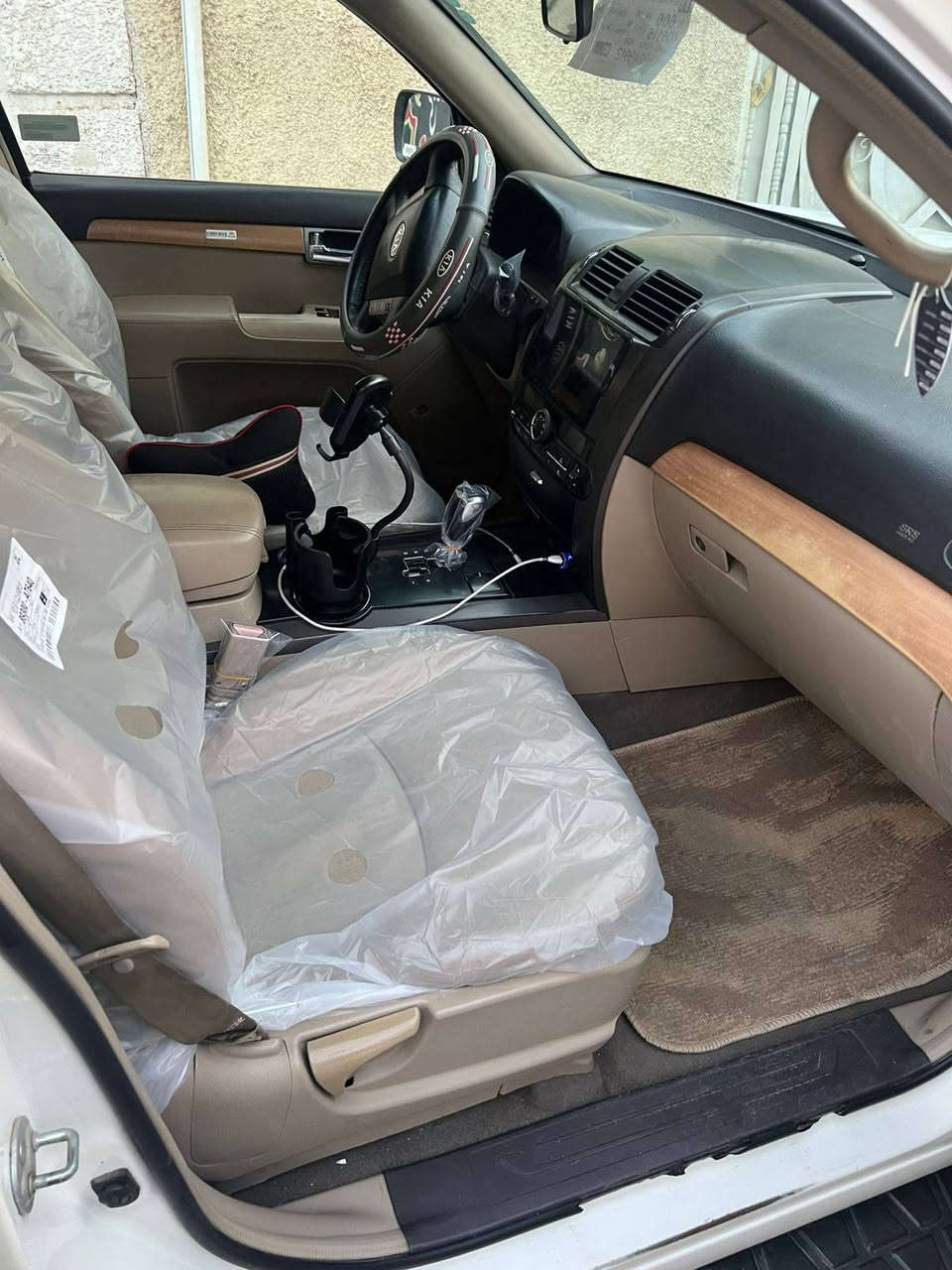 السلام عليكم مراوس أو بيع كيا مهافي بغداد بسمي 2012فول عده البصمه ميكانيك مكفول صبغ 3قطع السعر 130وبيها مجال للستفسار ***********
