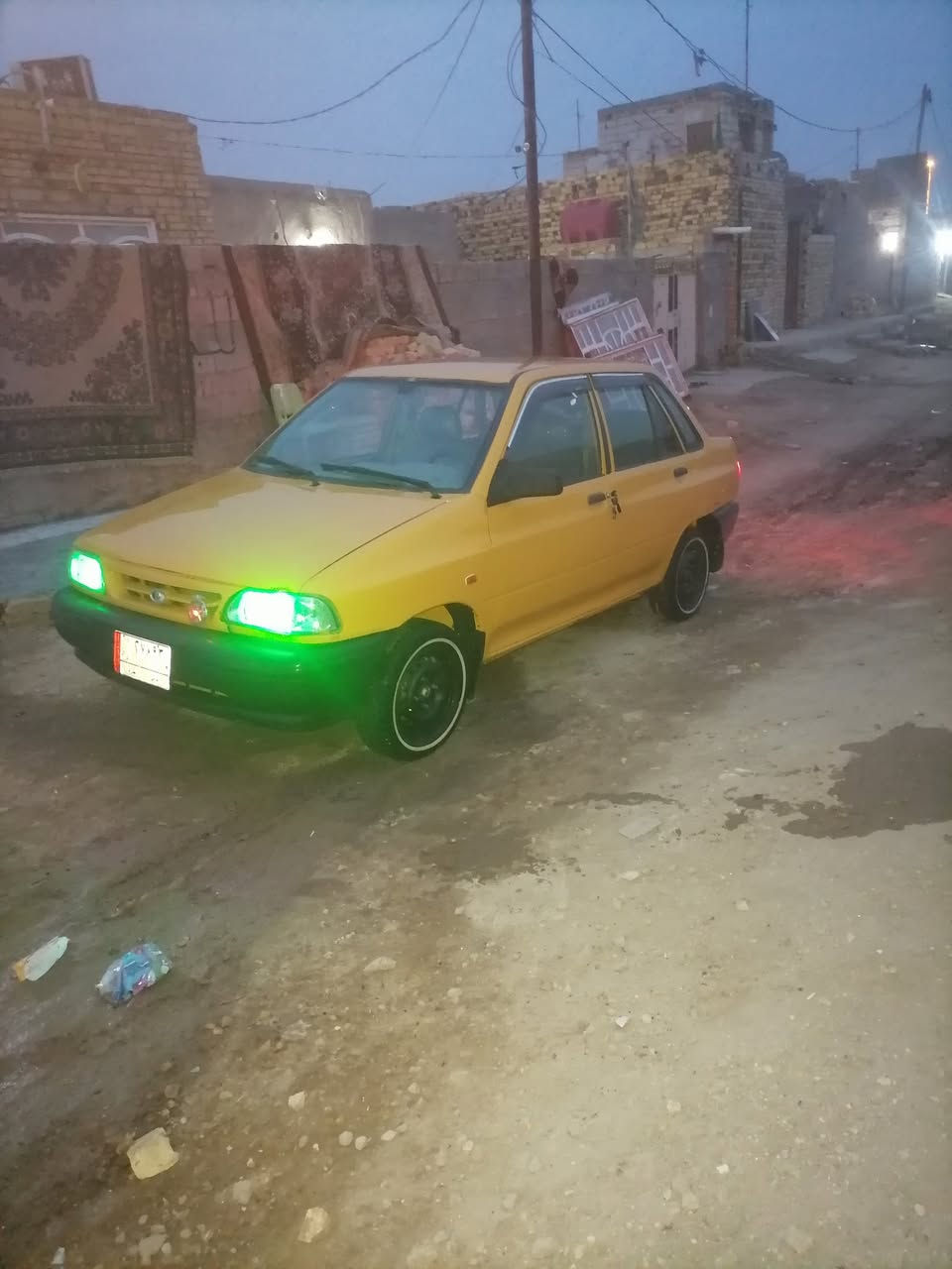 سلام عليكم شباب سايبه للبيع موديل ١٢ معمره ماناقصها شي كامله عوزها بس سايق مكملها عله اخر سنويه ماصاقطه راعيها موجود حبايه***********
