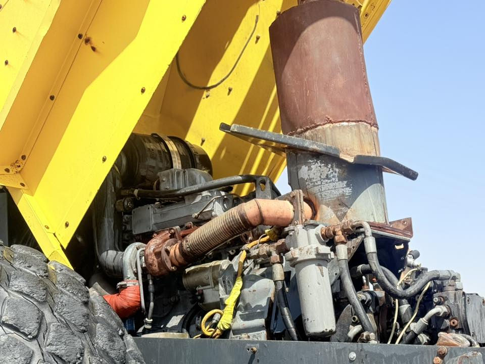 سلام عليكم حادله البيع موديل ٢٠٠٤رقم بغداد هاذه الجديد مكفوله وخير من الله الستفسار ***********
