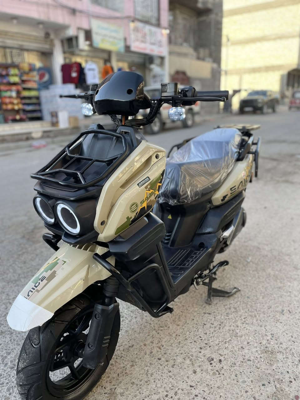 السلام عليكم اباجي 2025
6 باتريات مصطره 
دبل اشاره 
نضام بك R
لايت عالي ناصي 
بصمه تشغيل عن بعد 
انذار سرقه 
السعر 700 بيها مجال 
العنوان بغداد بلديات 
رقم ***********
