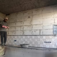 خلفه لبخ جص سمنت بورك سيراميك كاشي متفرغ حالين 07806228836