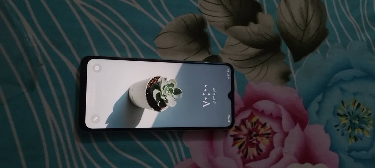 السلام عليكم موبايل اخو الجديد اوبوا ذاكره ١٢٨ كارتونه موجوده والايباد امازون جديد ذاكره ٣٢ اثنيهن ٢٠٠ رقم الموبايل 
***********بغداد حي الامين الثانيه
