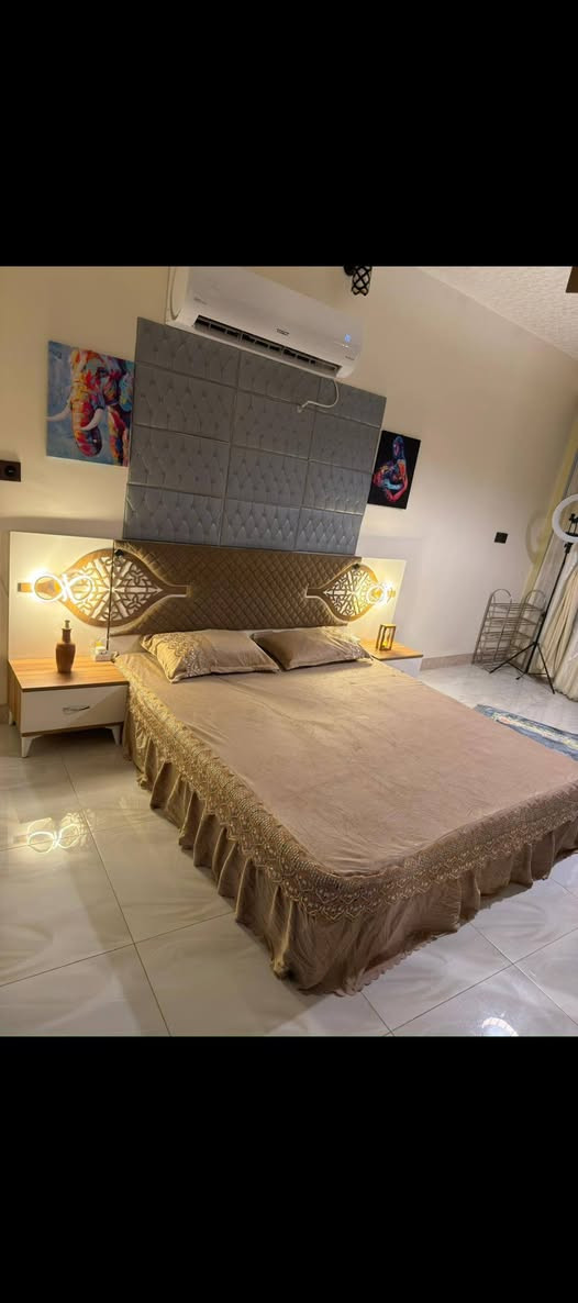 غرفة نوم تركي جديدة لوك استخدام قليل ٣٧٥ بيه مجال


**إذا كنت صاحب هذا الإعلان وتريد حذفه لأي سبب، رجاءا أرسل رسالة إلى الدعم الفني**