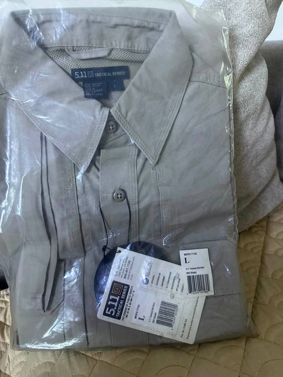 قميص رجالي لون بيجي القماش قطن القياس لارج. السعر ٢٠.    الف


**إذا كنت صاحب هذا الإعلان وتريد حذفه لأي سبب، رجاءا أرسل رسالة إلى الدعم الفني**