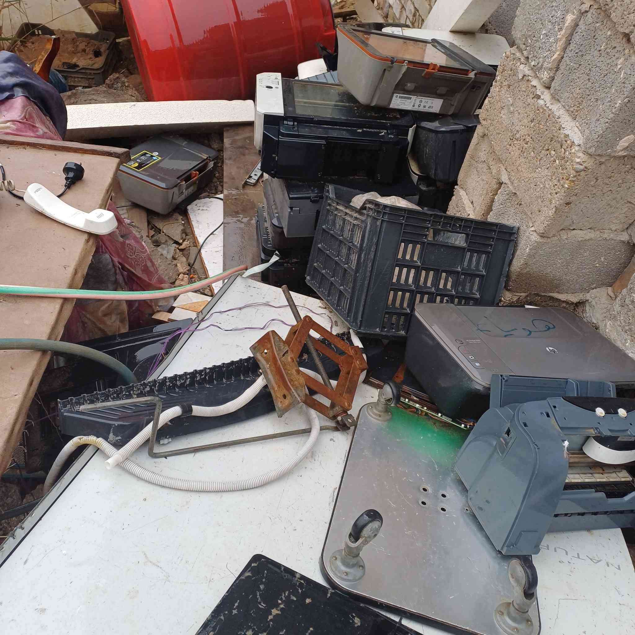 طابعات للبيع وشاشات حاسبه


**إذا كنت صاحب هذا الإعلان وتريد حذفه لأي سبب، رجاءا أرسل رسالة إلى الدعم الفني**