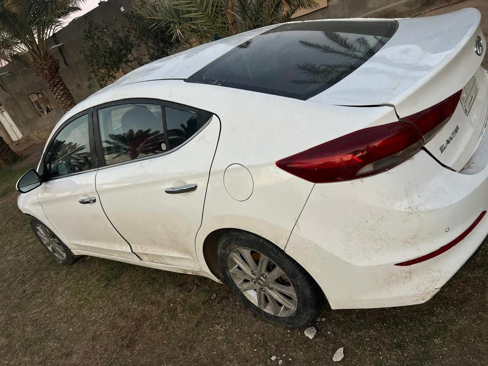 الانتره خليجي 17 فول مواصفات ابيع عله وضعها مكان سياره ناصريه لسعر ب80 ولاتكسرون بحلال لعالم ***********
