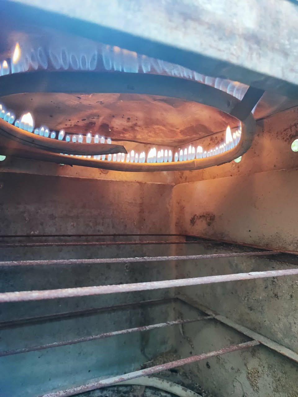 صوبة وجولة وفرن الي يريدهن بخدمة مكاني كوفة


**إذا كنت صاحب هذا الإعلان وتريد حذفه لأي سبب، رجاءا أرسل رسالة إلى الدعم الفني**