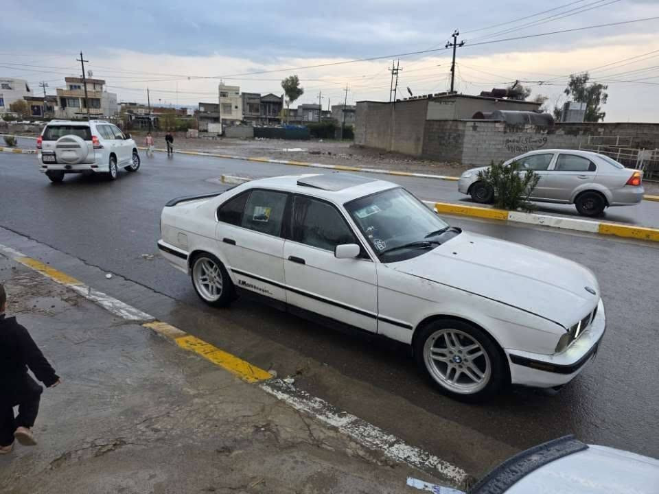 ئەم بیئیمە بۆفرۆشتن 520کەپسی گیرعادیە سەیارەکە بەشەرتی ئەوەلیات دەیفرۆشم بەس ساحیب سەنەوی رەقەمی داخراوە بەنزمەت غەرامە 230هەزاری لەسەرە بۆیە من بەئەوەلیات دەیفرۆشم بەشەرتی کیشەی مەدەنی حدزوشتی لەسەرنەبی مۆدیل 91 ناونیشان خەبات لای هەولیر سعری28وەرەقەو کەمیک مەجال الحمدانية, نينوى


**إذا كنت صاحب هذا الإعلان وتريد حذفه لأي سبب، رجاءا أرسل رسالة إلى الدعم الفني**