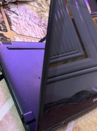 لابتوب • للبيع • إلكترونيات