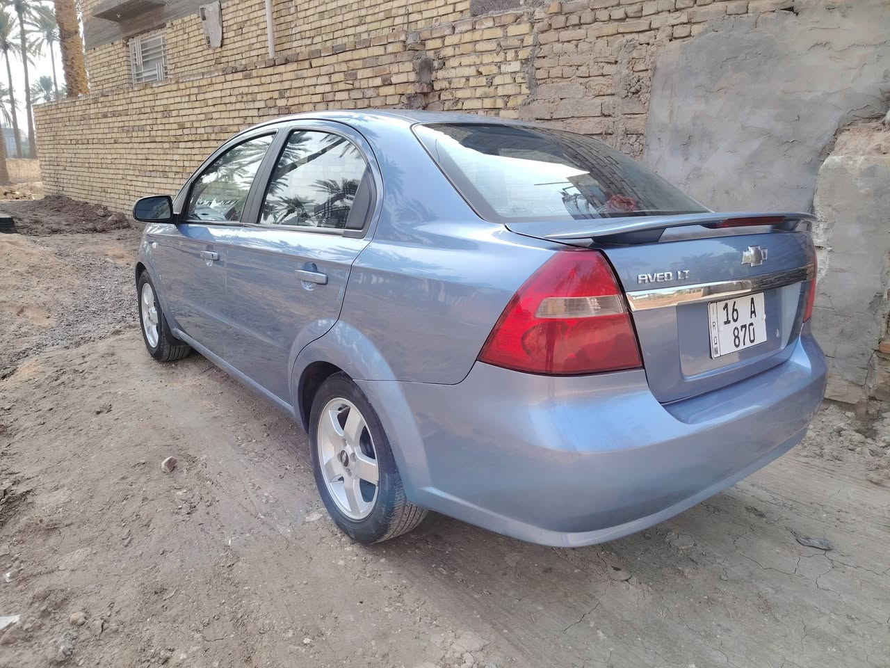 السلام عليكم
افيو موديل 2007  وأرد أمريكي كلين بدون حادث
سونار بالصور موجود سيارة جديدة وضعه كله ع الشركة
تبريد تدفئه كير محرك خير من الله جاهزه من كلشي
رقم انكليزي بأسمي مداور ثاني يوم. السعر 72 وبي مجال 
المكان.. بابل. ناحية الابراهيميه. ***********
