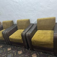 ٧ نفرات • صوفا • قوي وثقيل