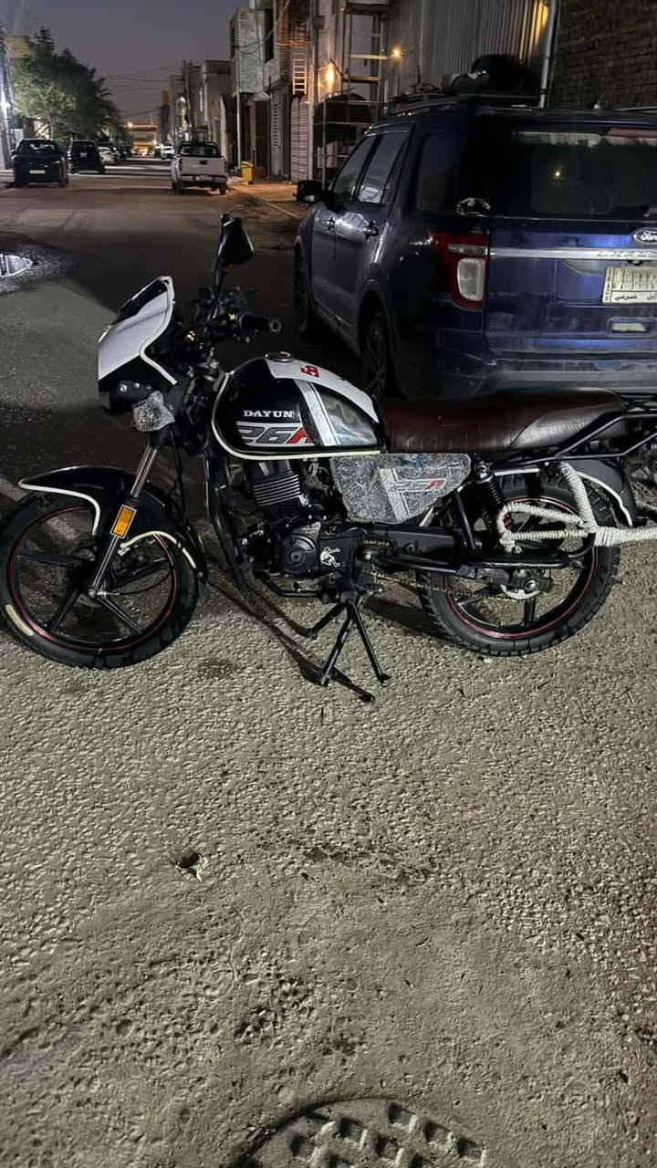 السلام عليكم ✋🏼✋🏼  
وينه الي يدور جديد 😎
للبيع - او المراوس ✨✨
دراجه- دايون نفخ مكينه 200🏍
موديل 2023  طالعه بل 25😎
دراجة - جاهزه كهربائيات كلها شغاله ✨✨
دراجه - رقم و سنويه نجف انكليزي 👌
مكاني - النجف الاشرف حي  الجامعه 🌛
سعر -  مليونين و 50   و بيها مجال 🔥
رقم الموبايل  ***********
