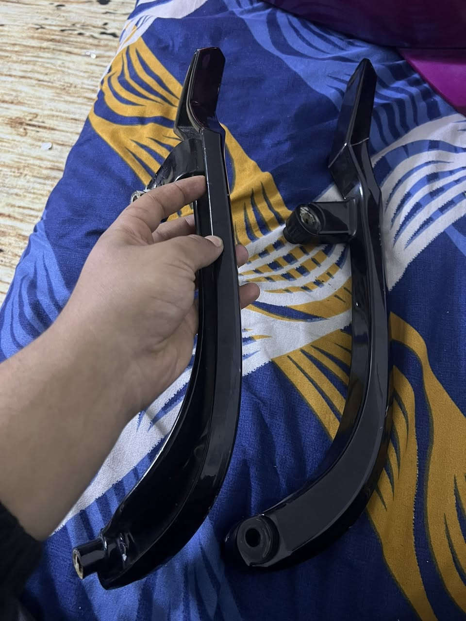 سلام عليكم سبايدر قطعتين سكنس فحل ولد للبيع او مراوس بتزويد مكاني مدينة صدر ***********
