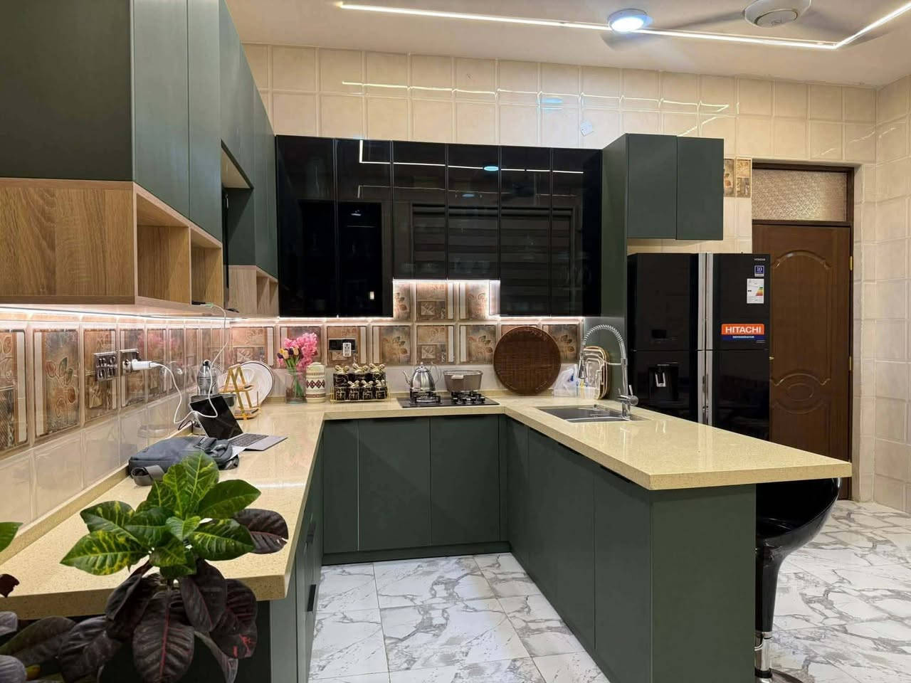 📍 فرصة عقارية مميزة – مكتب التصميم العقاري
🏡 النوع: دار طابو زراعي
📐 المساحة: _300__ م²
💰 —-طابقين بناء درجة أولى —
—أربع غرف نوم صاله مطبخ 
مجمع صحيات طابق ارضي طابق ثاني 
العنوان بابل زوير الغربي✨ 
✔️ مناسب لسكن
✔️ منطقة مخدومة وقريبة من الخدمات
✔️ فرصة حقيقية لا تتكرر

📞 للاستفسار والمشاهدة:
***********
***********

🏢 مراجعة المكتب: مكتب التصميم العقاري
📌 العنوان: حي الصحة – مجاور جامع الهندي
