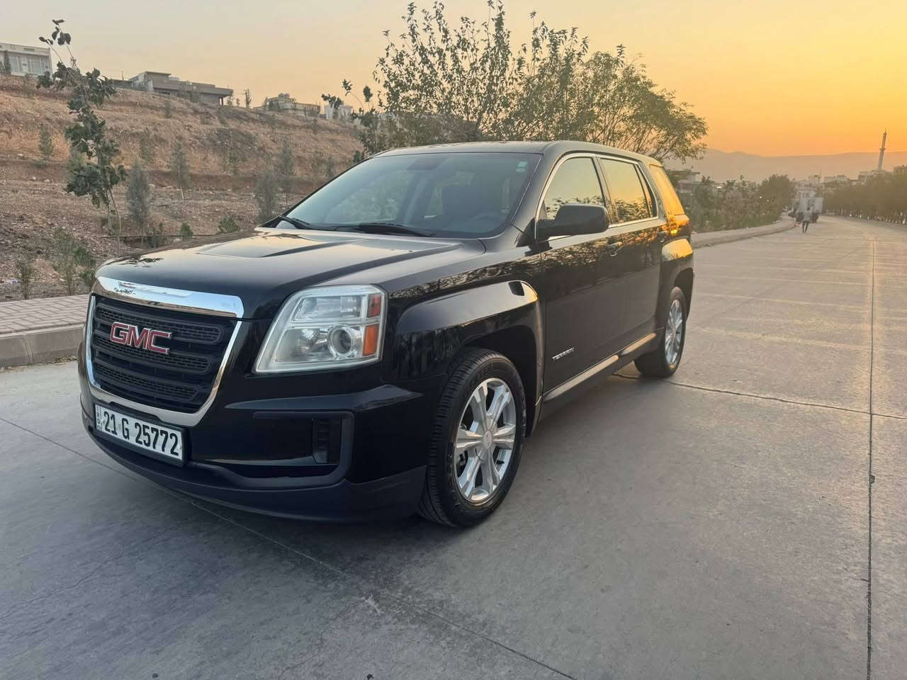 جمسي تيران مكفوله كفاله عامه عدا الباب الخلفي مرشوش اثر شخوط سياره خير من الله تبريد تدفئه حداديه فول السياره بعد احلا من الصور كله علا وضع الشركه السعر 145 وبيها مجال بصيط مكان السياره الفلوجه ***********
