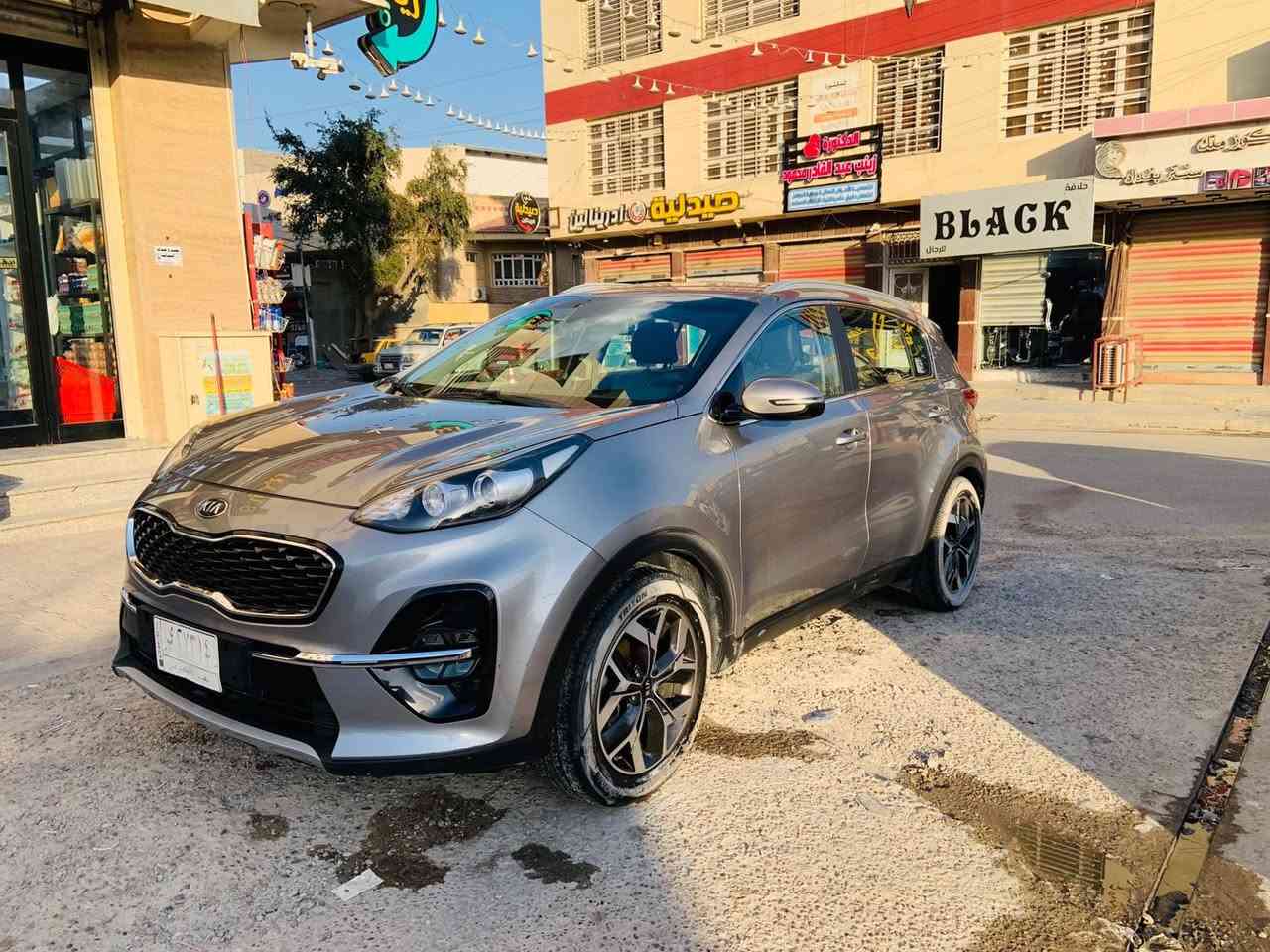 السلام عليكم
سبورتج 2022 للبيع  وارد كوري مكفول من الضرر والحادث كفاله من الدعاميه للدعاميه ليبل واحد 
ممشى ٥٧ الف كيلو تخم تاير وباتري جديد فول مواصفات ماعدا الفتحه /وارد الكوري يجي بي مواصفات اكثر من الامريكي والخليجي
السعر خاص او الاتصال على الرقم ***********
