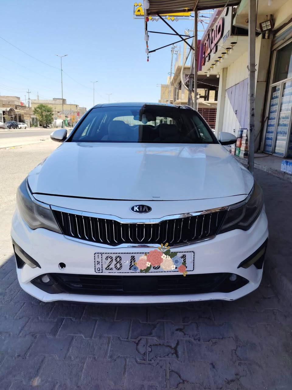 السلام عليكم اوبتما2019 حادثه جنطه وجاملغ وبيه بنيد مصبوغ ورشات ملاون يعني تقريبن 6قطع السياره بسمي هزه جديده مكاني نجف سعره107 هاتف***********
