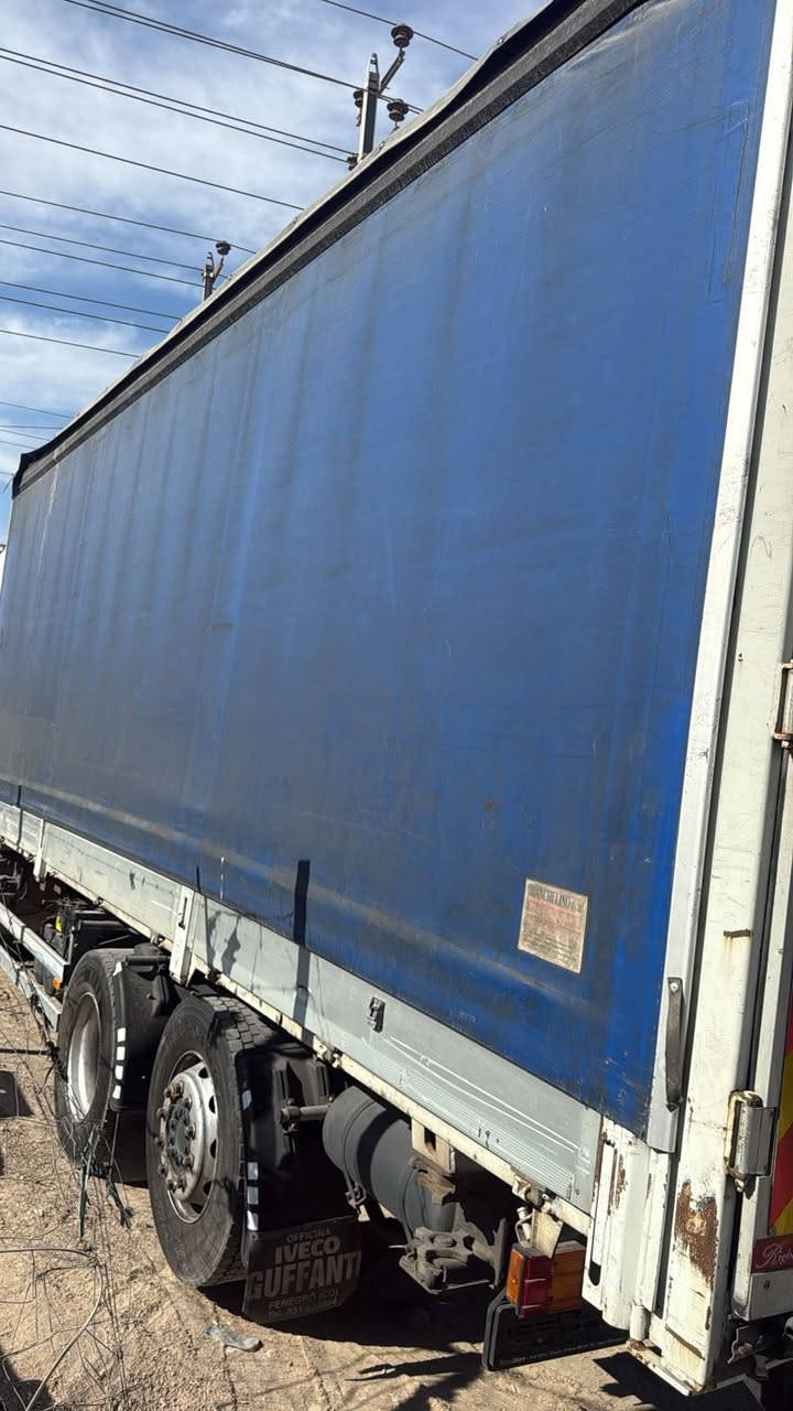 سلام عليكم للبيع بدي جادر كبس طول ٧ ونص***********
