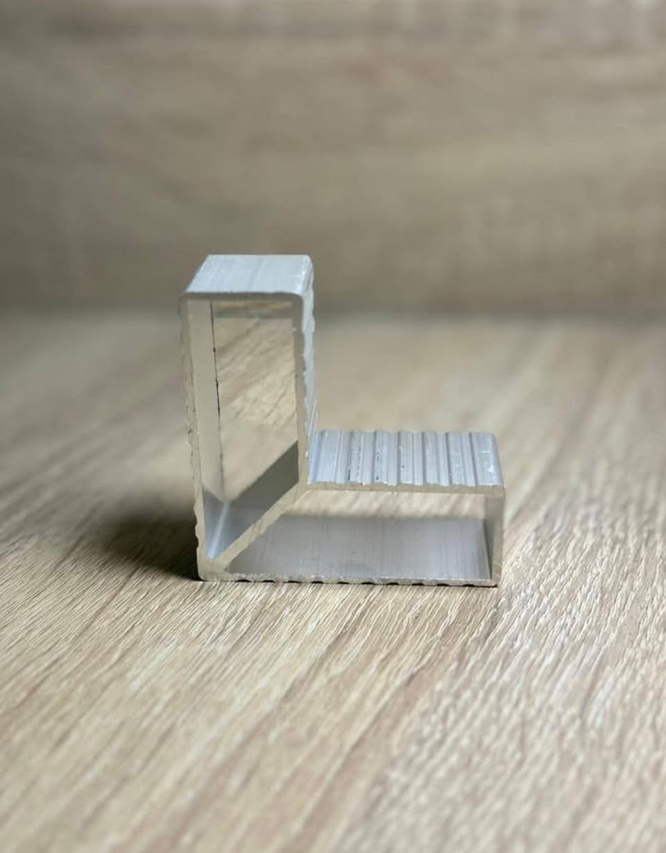 التساهل لبيع براغي وزوايا تجميع الألمنيوم بارخص الاسعار للتواصل...


**إذا كنت صاحب هذا الإعلان وتريد حذفه لأي سبب، رجاءا أرسل رسالة إلى الدعم الفني**