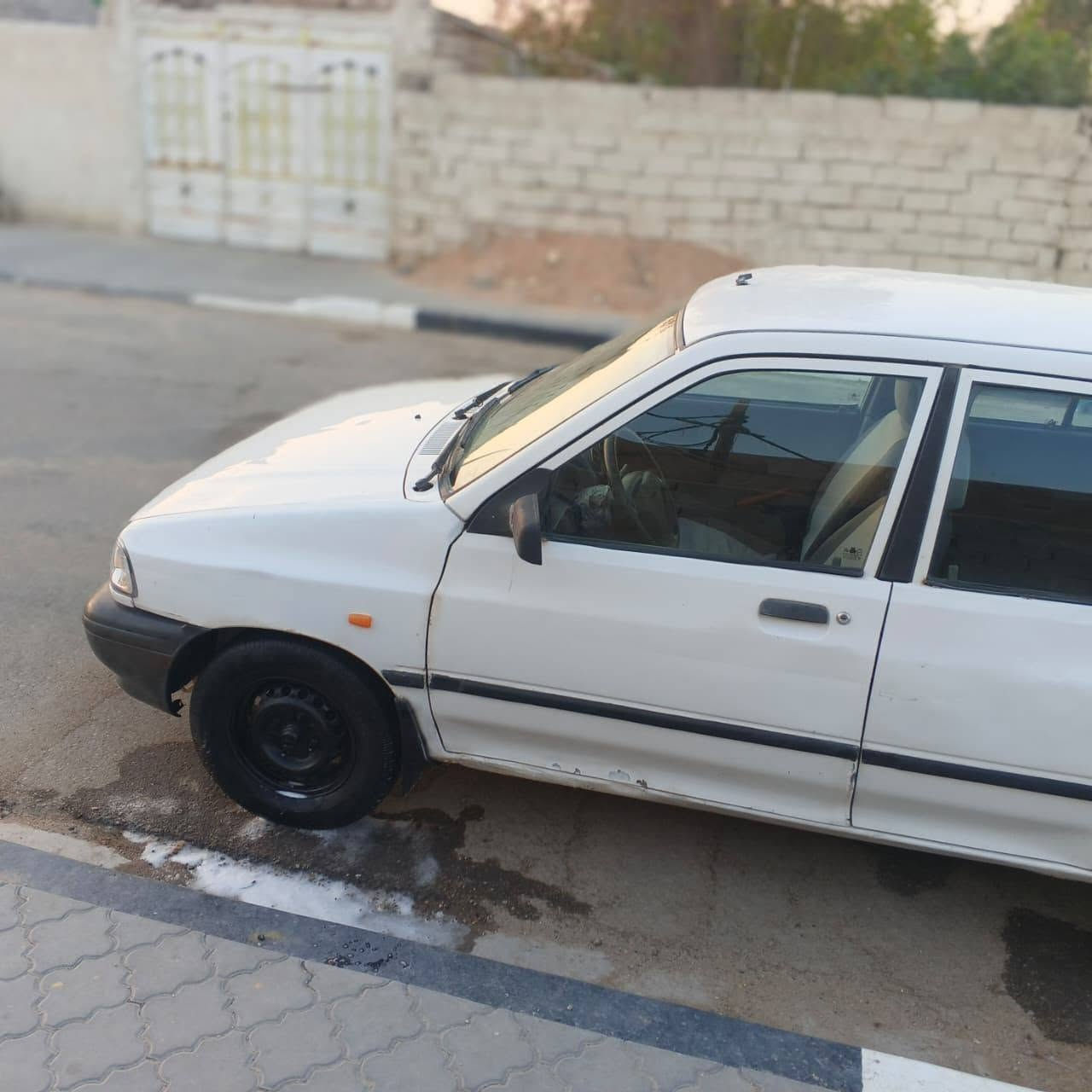 موديل 2014 مكينة وكير وتبريد وحدادية كله جديد وتبريد شغال رقم بصرة أ ومكفولة من العيب الشرعي 
السعر :25 
العنوان: البصرة/ زبير/ حي الصحفيين 
الرقم: ***********
