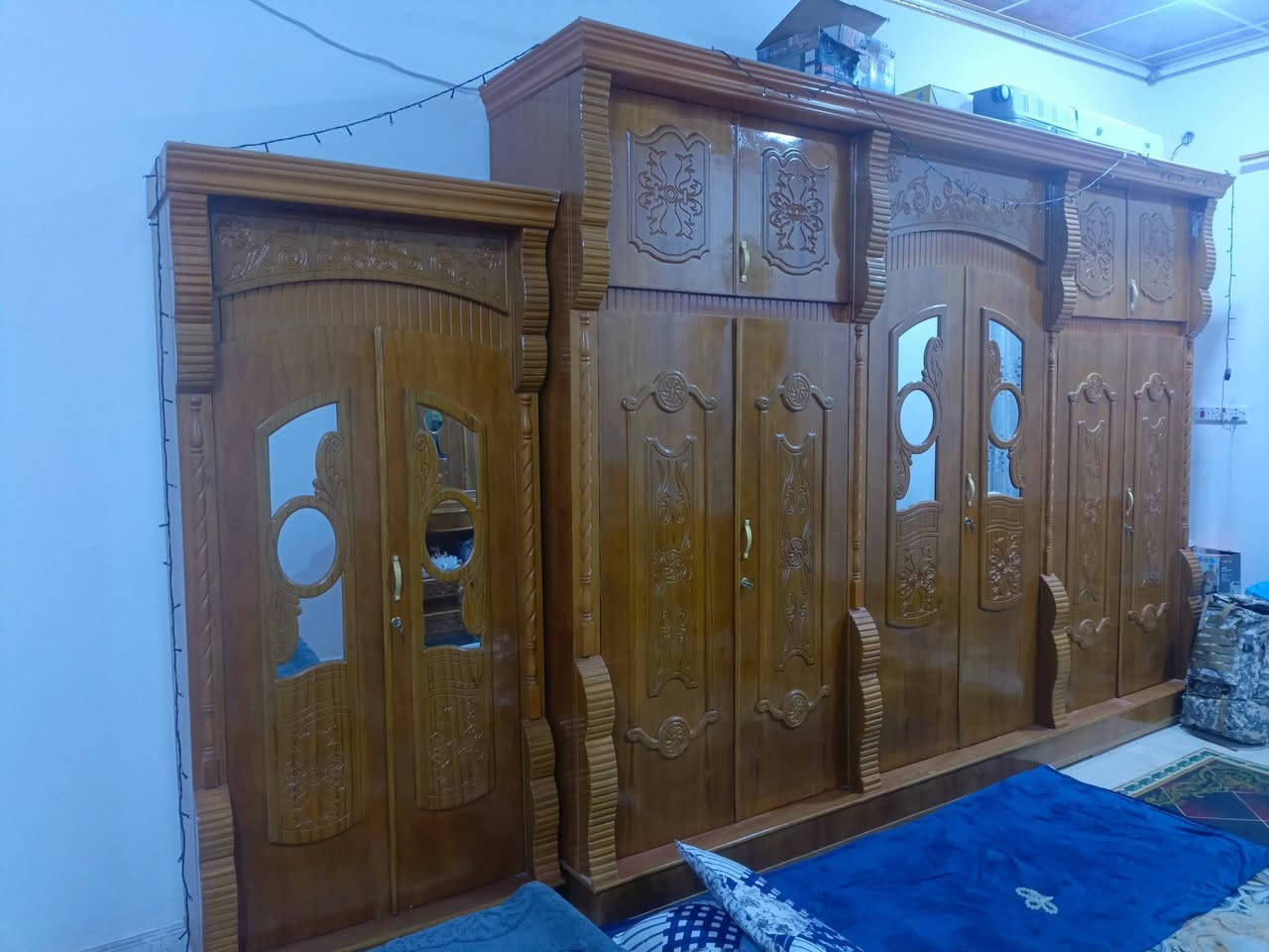 سلام عليكم من رخصة ادمن للبيع غرفه نوم جديده سمعمال قليل غرفه عراقي مال سوك حلوه مكاني تنومه شط العرب شراي يدلل سعر واحد ونص وبيه مجال رقمي  *********** وتساب
