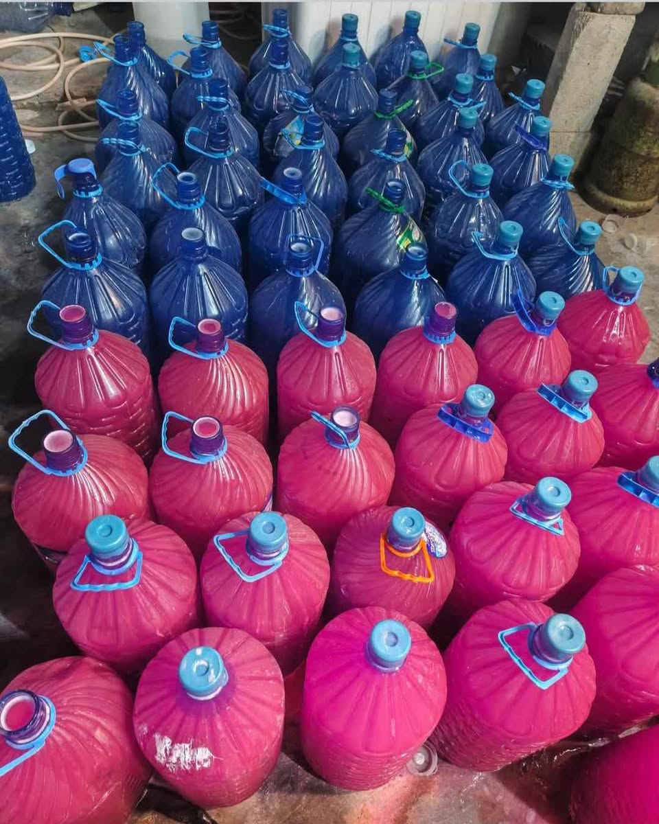 اسلام عليكم عندي زاهي درجه اوله مال ملابس مال فرش مال مواعين رغوه درجه اوله عنوان كركوك حي النصر قرب جامع مكه المكرمه هاي رقمي متواجدواتساب ***********ايضاً عندي جمله سعرالقاروره 4000ايضاً عندي خدمه توصيل مجاني كركوك, العراق
