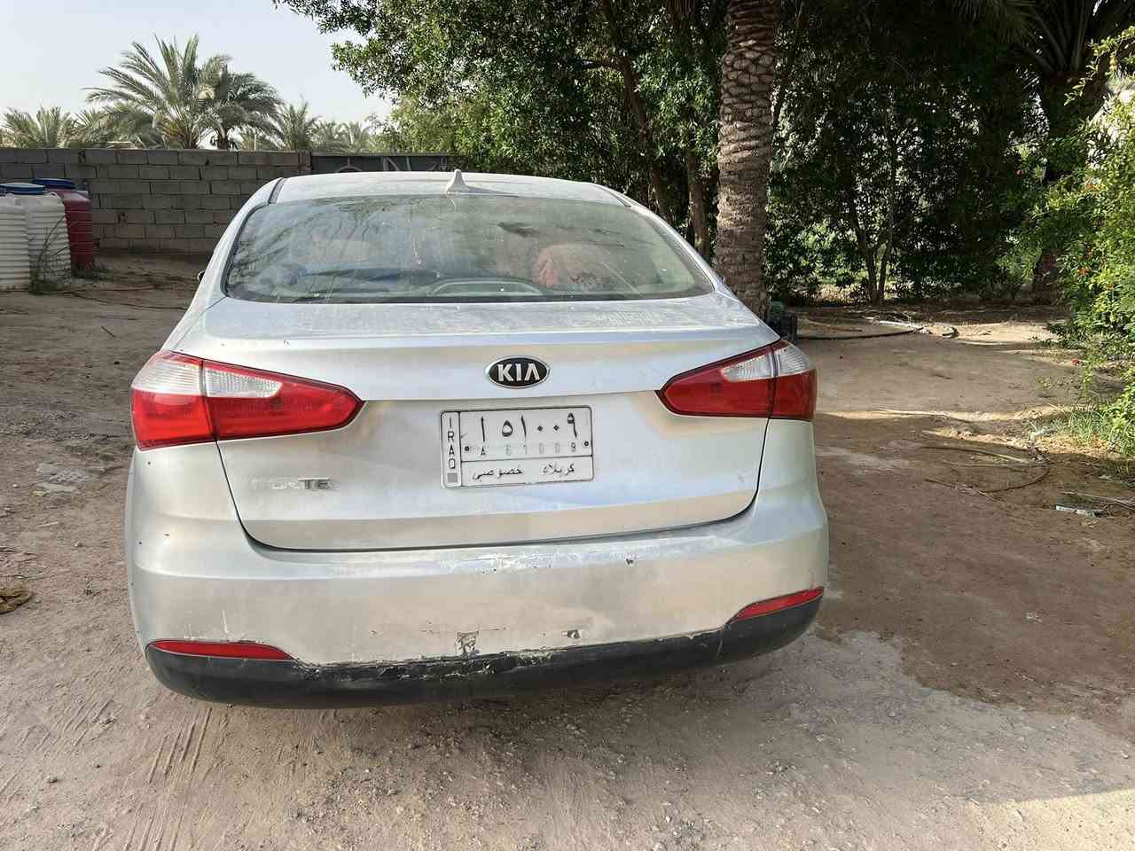 سلام عليكم
كيا فورتي للبيع 
موديل  ٢٠١٤
السياره حلوه وجاهزه حداديه وتخم تاير 
سنويه نهاي ٢٠٢٧
السياره بأسمي
مداور ثاني يوم المكان كربلاء المقدسه
للتواصل والاستفسار على الرقم
***********
