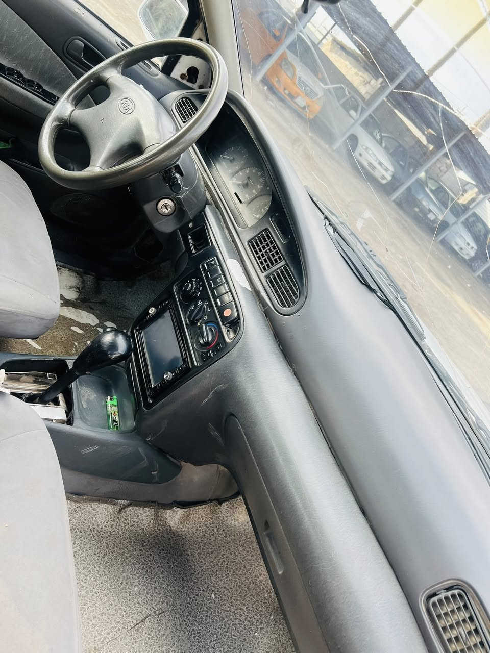 السلام عليكم كيه سيفيا 95 رقم بغداد سنويه ساقطه كير ومحرك جديد اتو للبيع او مراوس حسب القناعه سعر 30 وبيها مجال بسيط للشراي 

‭0773 751 3911‬
***********
