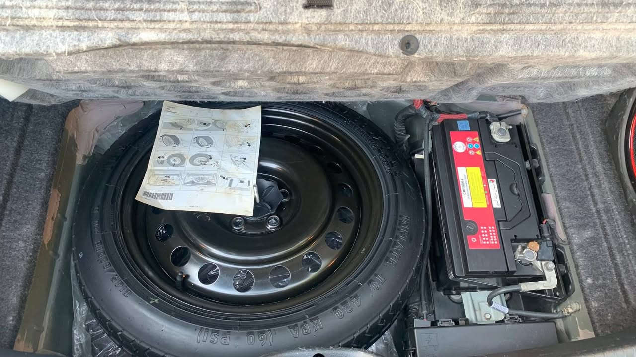 السلام عليكم اوبامه ٢٠١١ رقم بغداد بأسمي مكينه وكير جدد ٣٦٠٠ السياره فول مواصفات فتحه شاشه حساسات كشنات كهرباء تبريد تدفئه السياره كلش نظيفه وجاهزه تخم تاير جديد وياهه تخم ويل مكسيكي السياره بدون نقص كلش ￼بيهه صبغ جاملغ خلفي ورشات جلاتين اثر جراد فقط بدون ضربه بدون تعمير شواصي كفاله تكم كفاله مكفوله من كلشي السعر ١٤٦ 
***********
