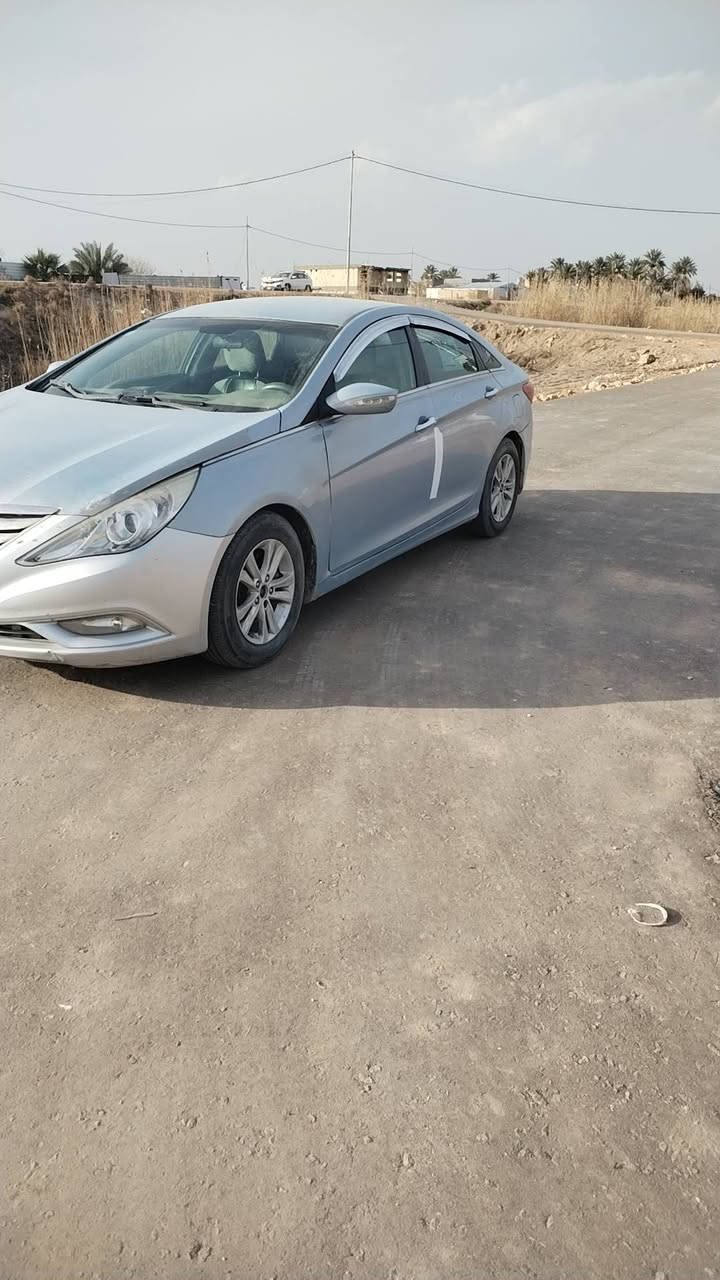 سوناتا ٢٠١١ رقم واسط دولي مكينه وكير وحداديه تخم تاير وتبريد مصبوغه عام يردلها ترتيبات بسيطه بالصبغ شواصي مكفوله كص مكفوله مكانها بابل القاسم السعر ٧٥ وبيها مجال الاستفسار *********** اخوان مكلف بالنشر غير متواجد على الفيس
