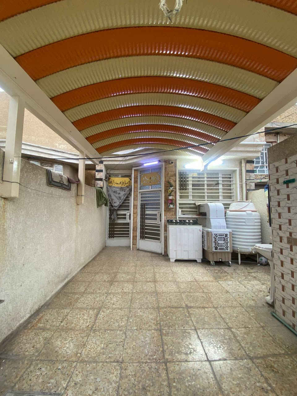 دار للبيع سكلات ال ١٣ مساحه ١٠٠ متر
***********
