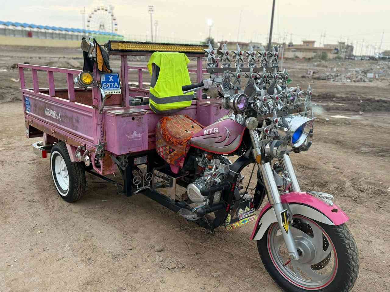 ستوته MTR مديل 2018 للبيع
ستوته جاهزه مال جناي ربع ماتذب عليها 
اوراق طالعه من جبرين لونها ب الاوراق وردي 
شاصي مكفول ومحرك مكفول كفاله عامه الستوته 
مكان الستوته  ناصريه والشراي بي خير ويدلل 
واتساب واتصال وخاص متواجد 
***********
