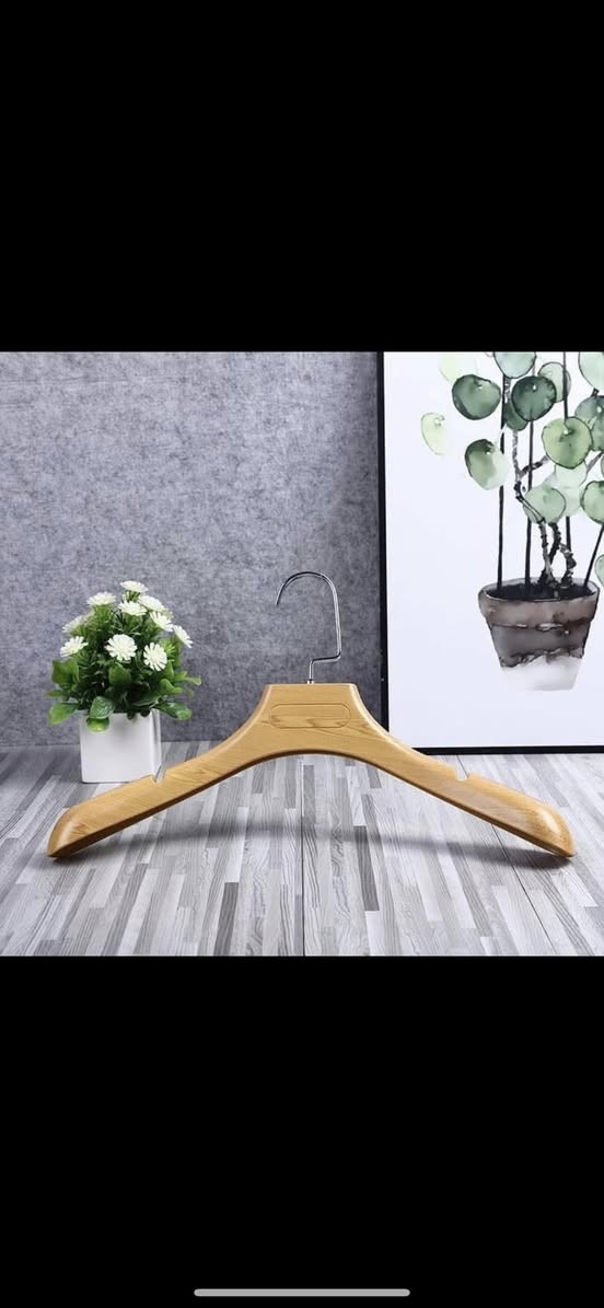 سلام عليكم ورحمه الله وبركاته نوفر لكم كل ماهو جديد استاندات وتعاليك وديكور متكامل وملكانات رجالي نسائي للحجز والاستفسار واتساب *********** توصيل جميع انحاء العراق
