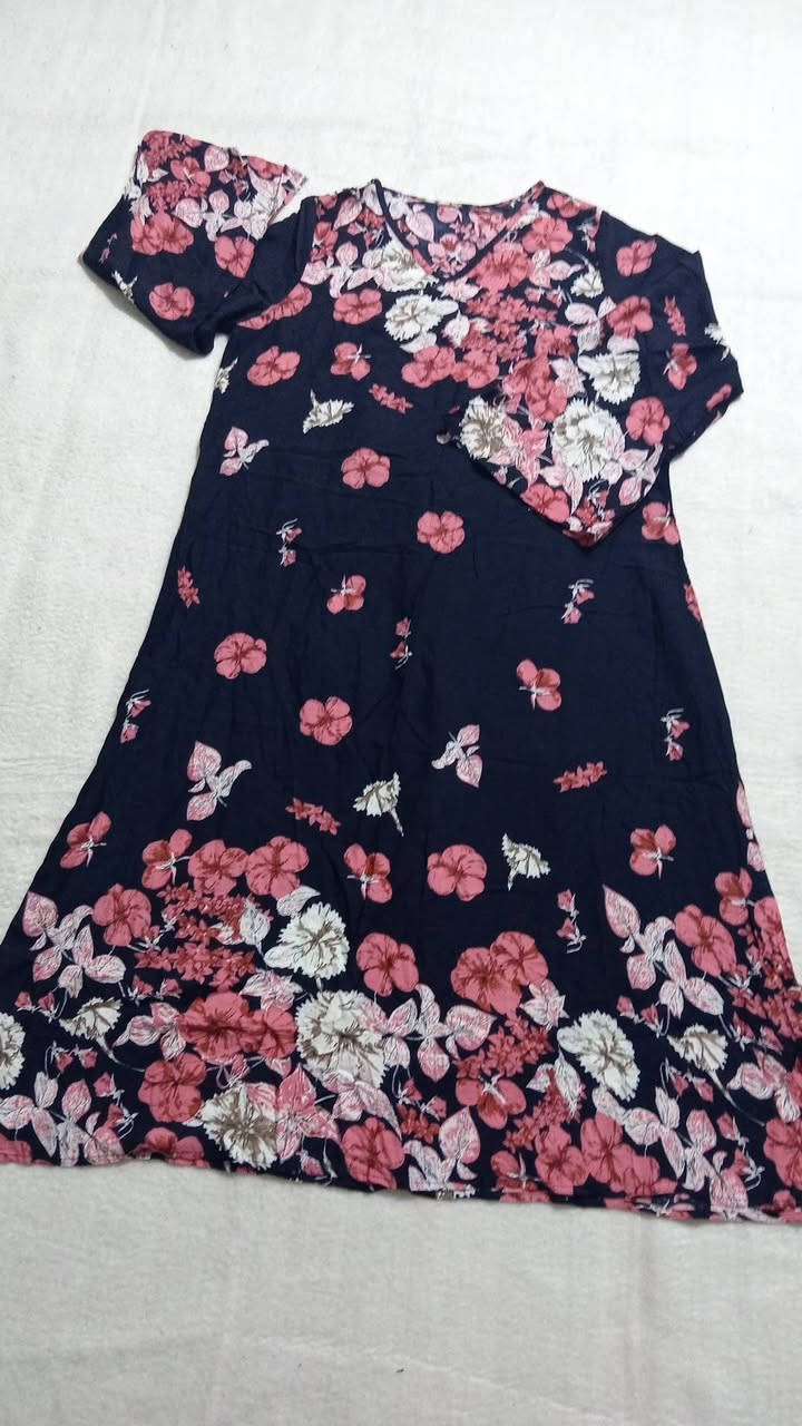 الهم صلي على محمد وال محمد

وصلت كميه قليله فساتين نسائيه
شي أن السعر 7ونص قطعتين 15الف
للحجز والاستفسار التواصل ع الصفحة أو ع الرقم ***********
