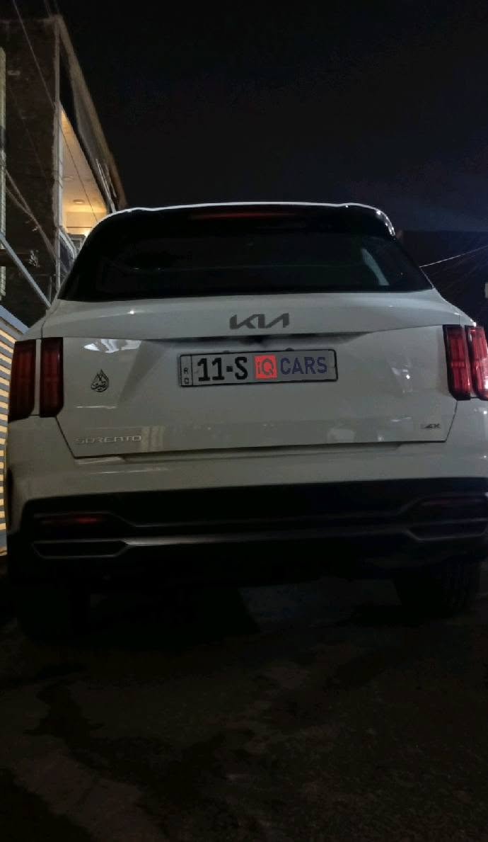 سورنتو 6 سلند2023بانوراما
@- لوحات بغداد بسمي -
- مكان السيارة بغداد -

الموديل2023. (خليجي) .
المحرك  : 6 سلندر 3500cc 

4x4 يعني فورويل 
العــــداد :  50 الف كيلو متر . 
الضمان : 5 سنوات او  100.000 كيلو متر . 

المواصفات :
* شاشة عدادات متغيرة.
* 5 كامرات
* كشنات كهرب + حار بارد . 
* مراية وسطية مزودة بكاميرا عالية الدقة.

* هاند بريك بصمة.
* صندوق كهربائي .
* رادار خلفي . 
* برادي أبواب خلفية.
* عدادات رقمية شاشة 
* 
* دخول وتشغيل بصمة.
* أنظمة قيادة متعددة.
* شحن وايرلس .
* سقف بانوراما . 
* كاميرا خلفية . 
* مرايا كهرباء.
* المصابيح الأمامية زنون .
* كشافات الضباب زنون . 
* تشغيل عن بعد .
* مقعدين الامامية كهرباء.
* نظام APPLE CARPLAY.
* انارة داخلية متعددة الالوان.
* حساسات خلفية وامامية .
* مكيف خلفي مع وحدة تحكم منفصلة . السعر29,200الف دولا 
______________________
* للأستفسار / ***********
*
