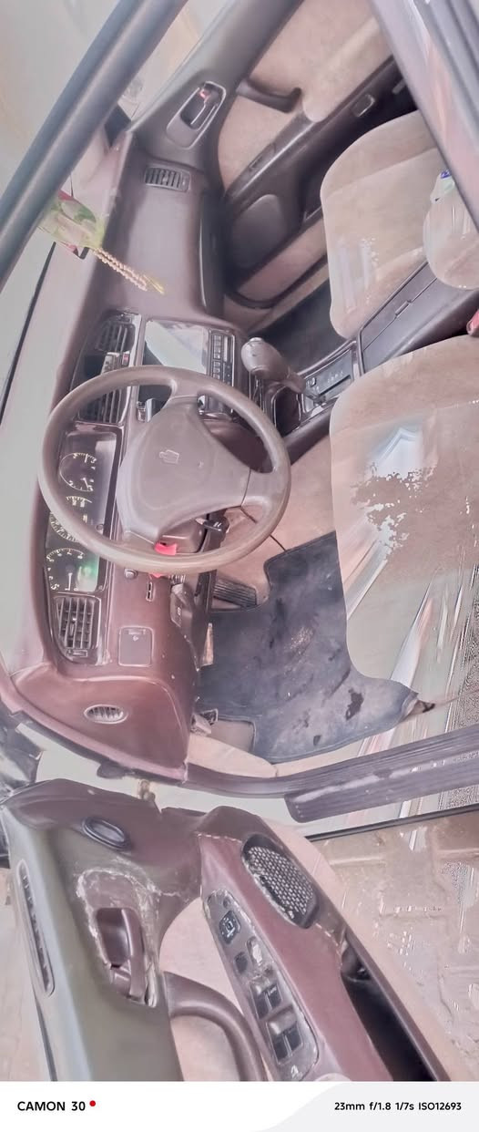 سلام عليكم سيارة بطه منفصل رقم انبار إنكليزي بسامينه مكفوله كير مكينه حداديه اصوليات كصه تخم تاير جديد كهربائيات شغاله مكان كربلاء امن الداخلي للبيع والمراوس حسب القناعه سعر 68 اوبيهه مجال ***********
