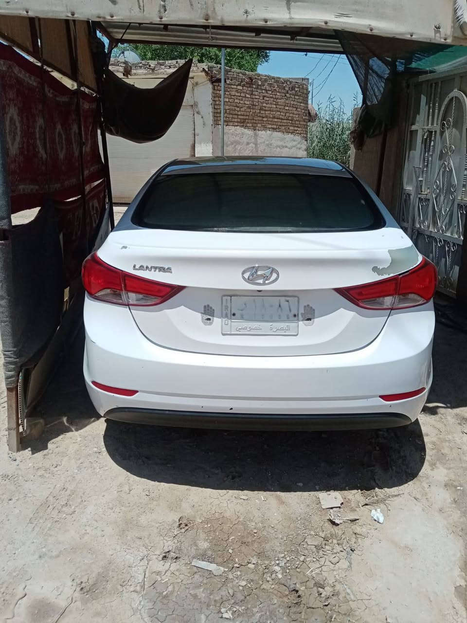سلام عليكم النترا للبيع مديل 16 خليجي بيه 3 قطع محرك كير تبريد حداديه جاهزه للخير سياره بسمنه لسعر 97وبيه مجال ‏‪***********‬‏. اتصال فقط
