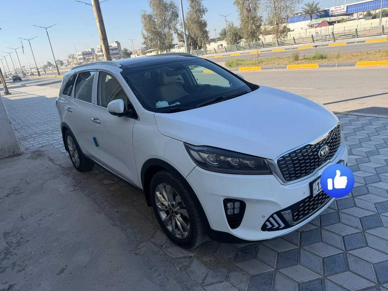 السلام عليكم
سورنتو خليجي 2020 الشركة الدولية

رقم بغداد دولي باسمي هزة جديدة

6 سلندر 

7 راكب

3 قطع تبريد

بصمة تشغيل وابواب

بردات بلادي

مري شفط

كشنات جلد

كشنات كهرباء 

حساس امامي خلفي

صندوك كهربائي شفط 

لايت زينون

بك لايت ليد

3 انضمة قيادة

كيج زئبقي 

دبل شباك

منافذ شحن 

شحن لا سلكي

تحكم ستيرن جهتين

قمارة بنوراما 

السيارة كلش حلوة وبالواقع احلى من الصور

كير مكينة مكفول على وضع الشركة سبانة ما ممدودة عليها ماشية 130 الف كيلو

السيارة بيه صبغ بنيد شرط بدون دواخل بدون اي شي 

السعر 235 

مكاني ديالى بعقوبه


**إذا كنت صاحب هذا الإعلان وتريد حذفه لأي سبب، رجاءا أرسل رسالة إلى الدعم الفني**