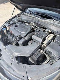 موديل 20  تخم تاير جديد كوري  باتري جديد  صدر جديد  العنوان بغداد  الس...